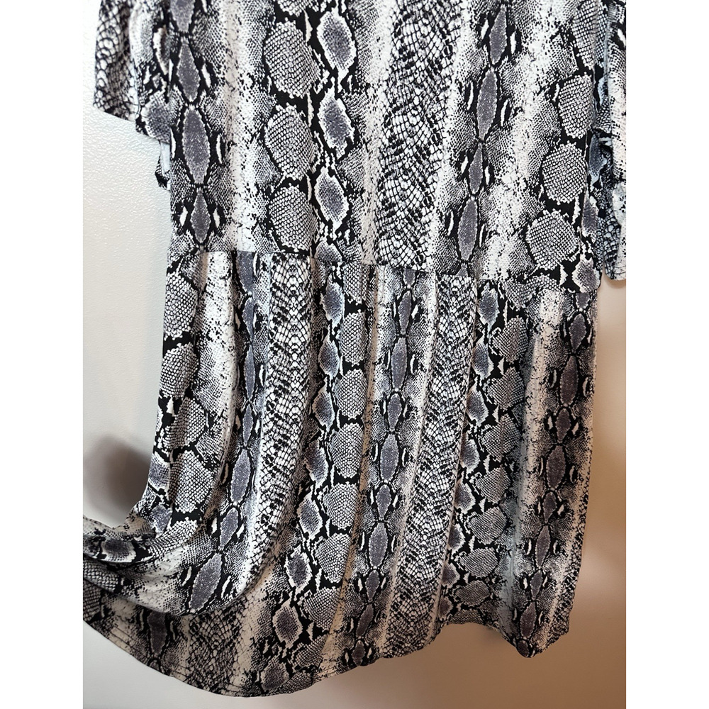 Boohoo Dress Womens US 12 Tall Black White Snake Print Mock Ruffle Sleeve NWOT - Picture 6 of 8